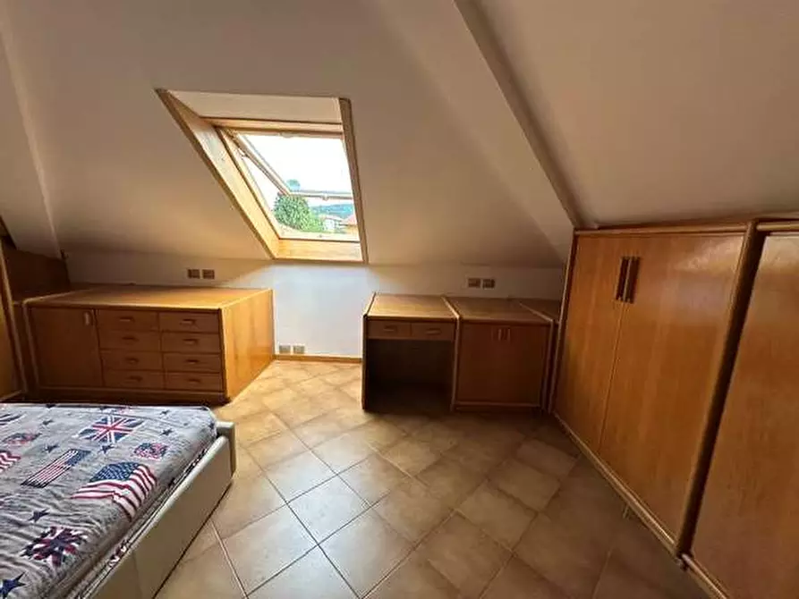 Immagine 36 di Porzione di villa in vendita  in Via beato Geremia Lambertenghi a Como