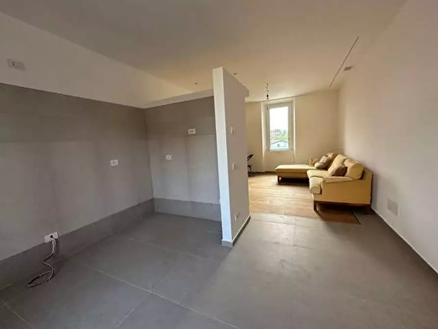 Immagine 13 di Porzione di villa in vendita  in Via beato Geremia Lambertenghi a Como