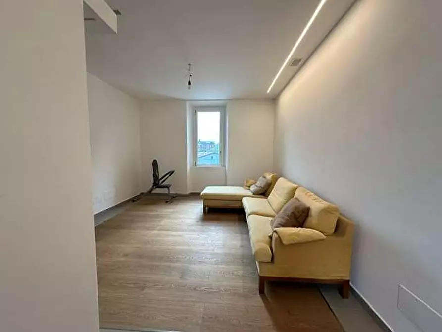Immagine 14 di Porzione di villa in vendita  in Via beato Geremia Lambertenghi a Como