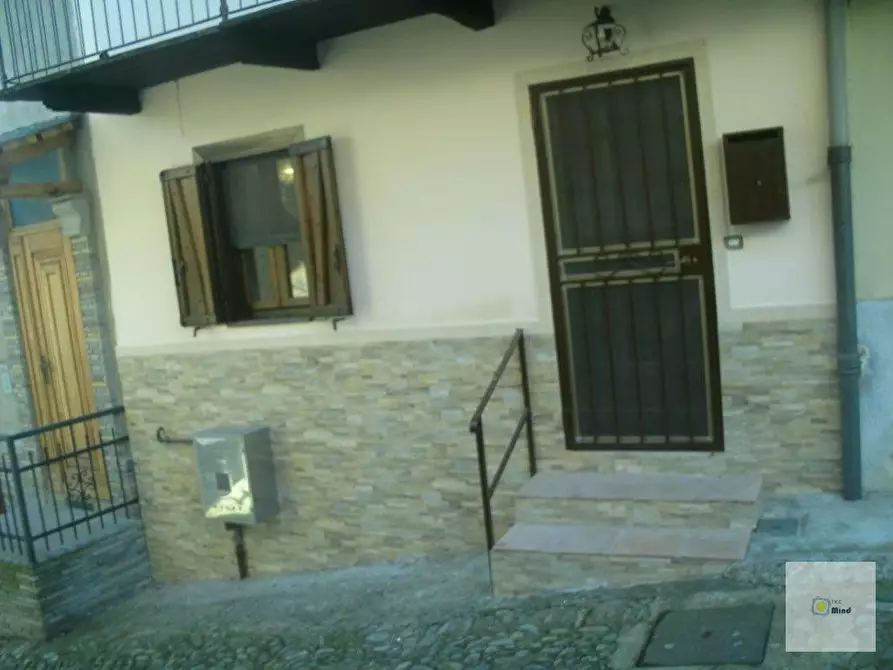 Appartamento in vendita in Via Frazione Murazze 3 a Vallanzengo