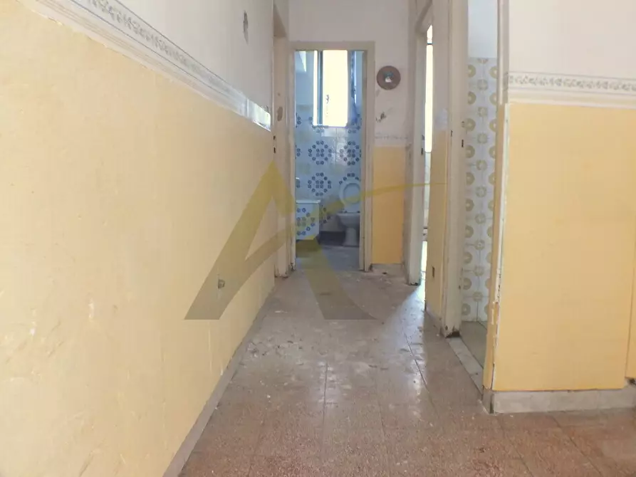 Immagine 2 di Appartamento in vendita  in Piazza Mazzini 1 a Velletri