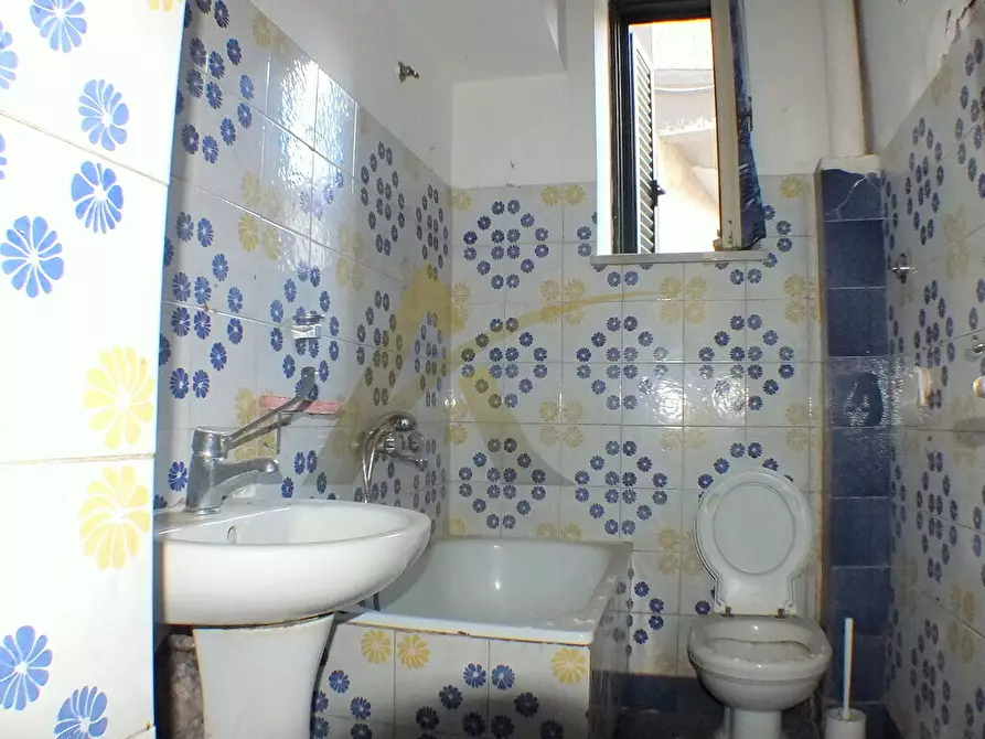 Immagine 8 di Appartamento in vendita  in Piazza Mazzini 1 a Velletri