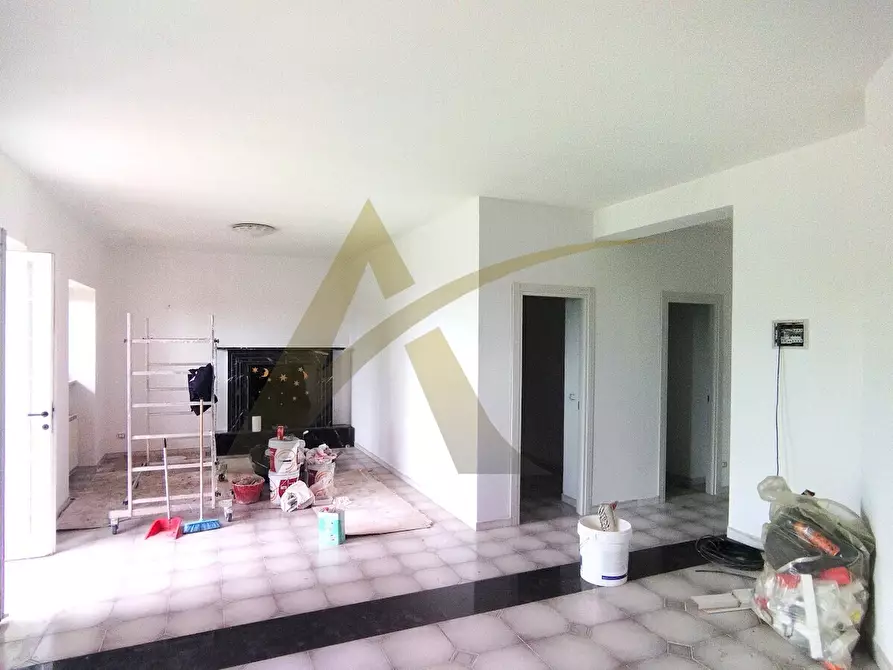 Immagine 12 di Appartamento in vendita  in Via del cigliolo snc a Velletri