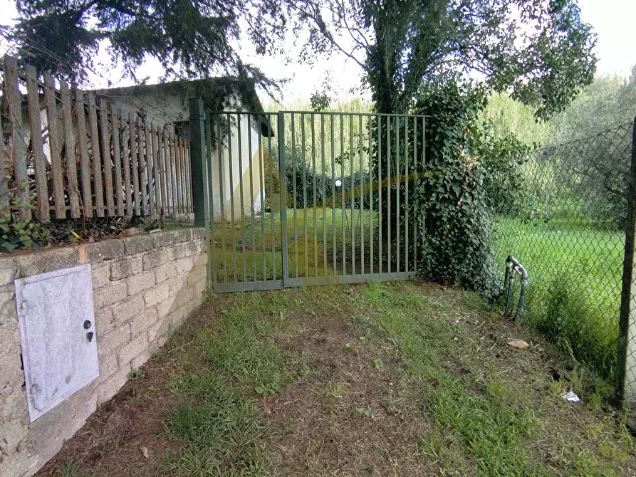 Immagine 9 di Casa colonica in vendita  in Via S. Nicola 53 a Velletri