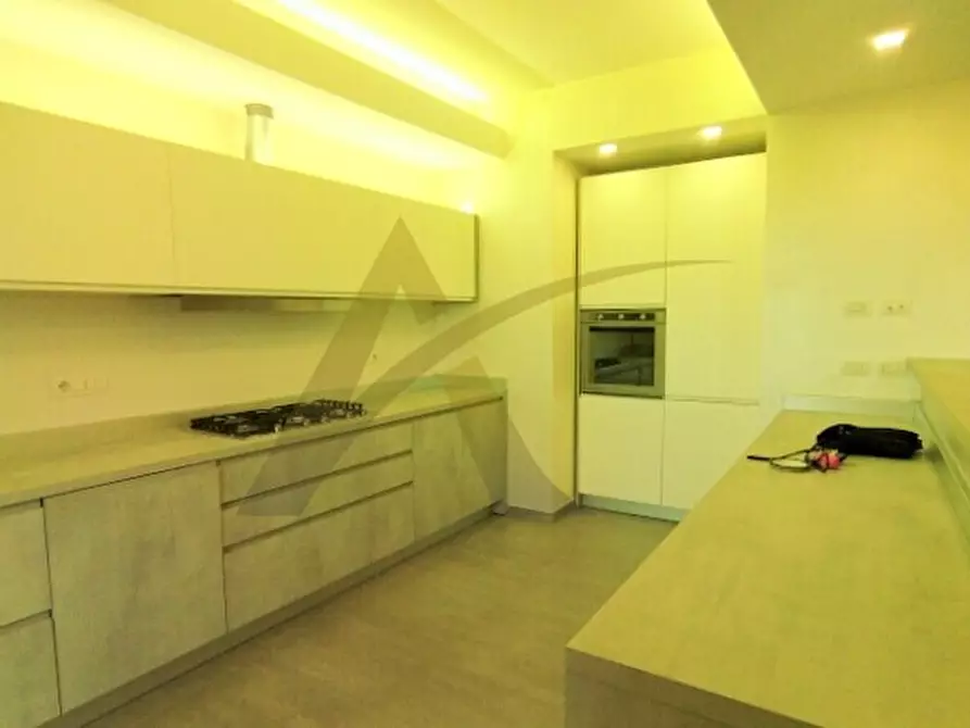 Immagine 11 di Appartamento in vendita  in via Pietro Nenni 3 a Cisterna Di Latina