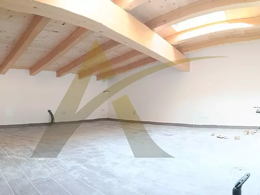 Immagine 14 di Villa in vendita  in Via delle Vascucce 162 a Velletri