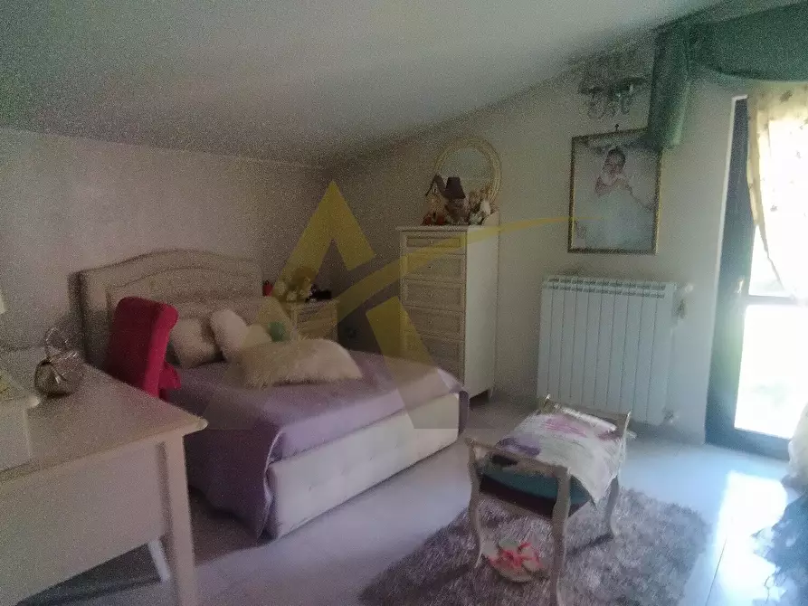 Immagine 8 di Villa in vendita  in Via Colle Fontana 11/a a Lariano