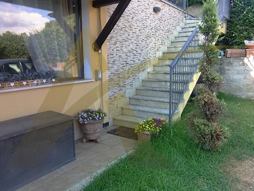Immagine 2 di Villa in vendita  in Via Colle Fontana 11/a a Lariano