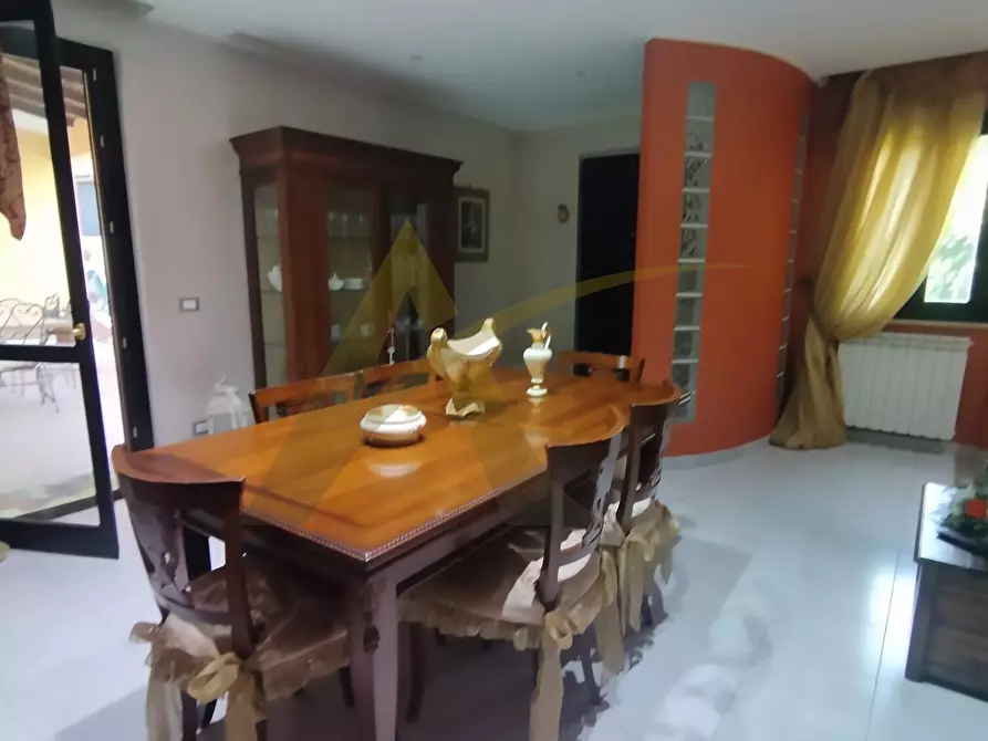 Immagine 25 di Villa in vendita  in Via Colle Fontana 11/a a Lariano