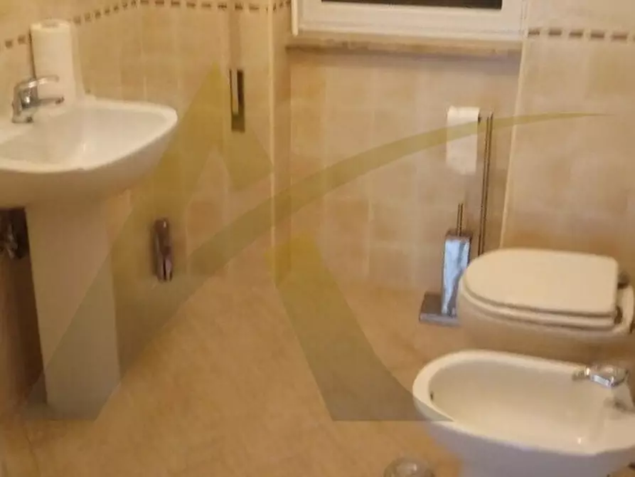 Immagine 10 di Appartamento in vendita  in Piazza Cairoli 1 a Velletri