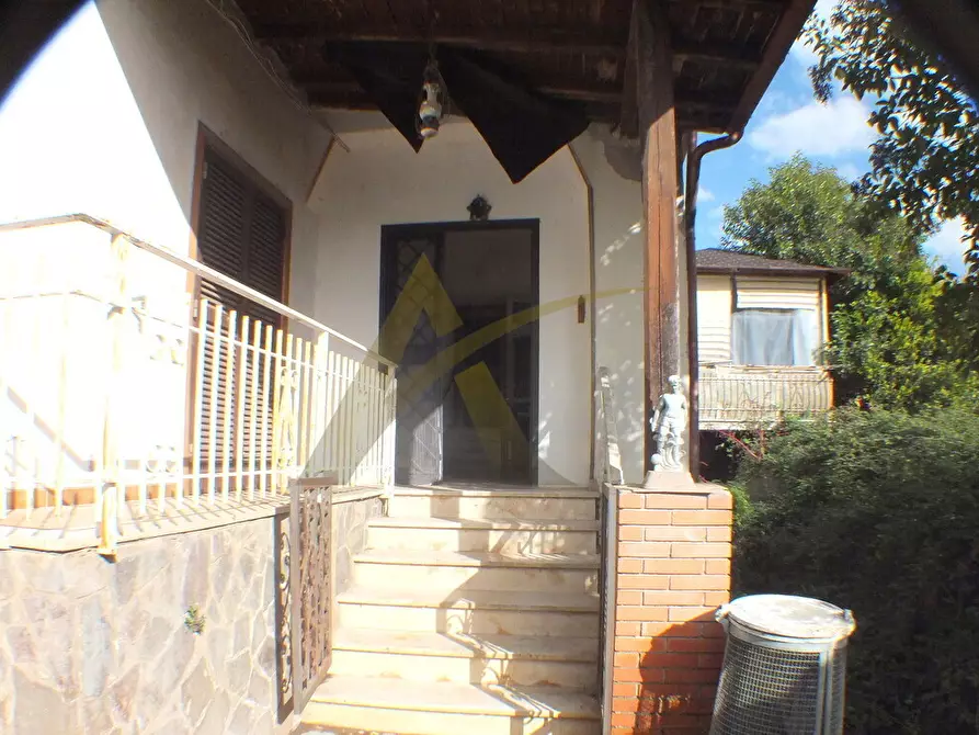 Immagine 25 di Villa in vendita  in Via Ponte Veloce 35 a Velletri