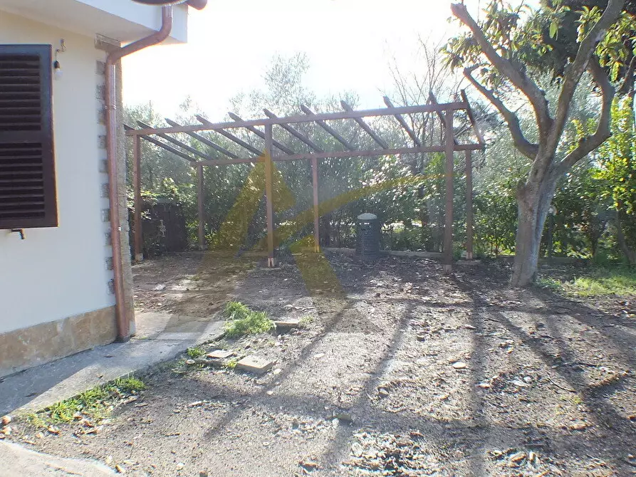 Immagine 3 di Villa in vendita  in Via Casale Capitancelli 13 a Velletri