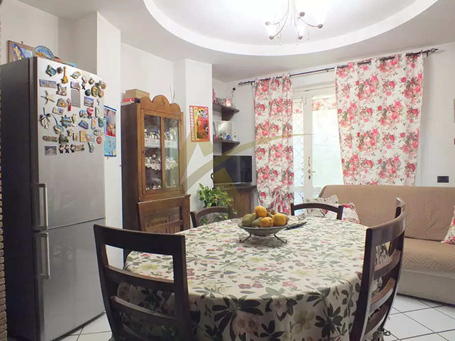 Immagine 11 di Villa in vendita  in Via Corioli 26 a Ardea