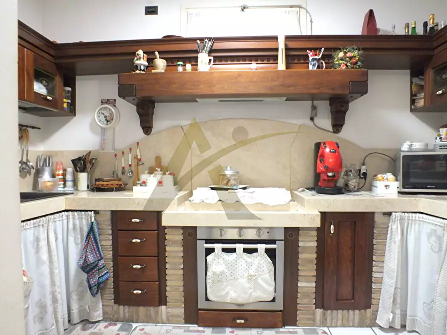 Immagine 5 di Villa in vendita  in Via Corioli 26 a Ardea