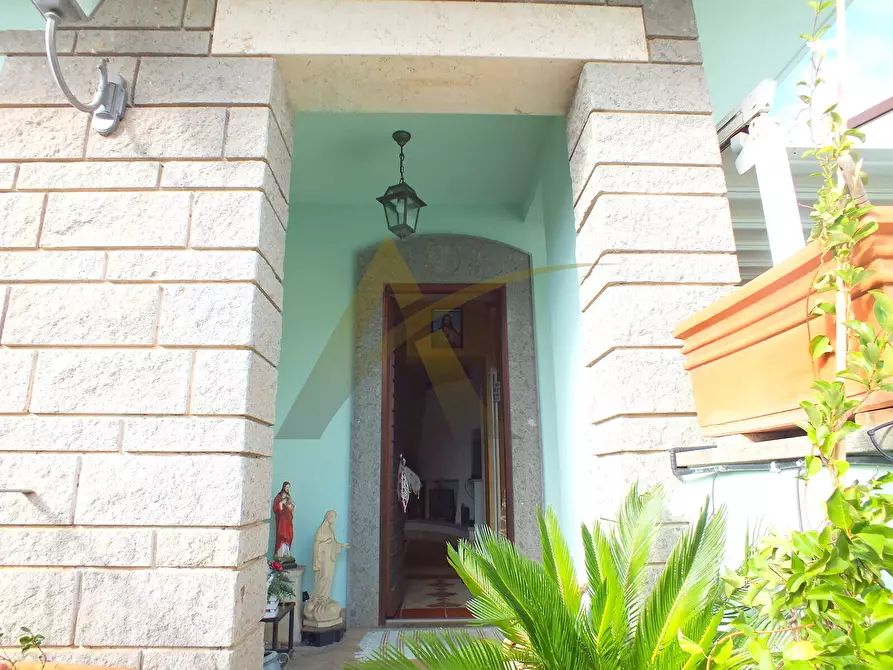 Immagine 30 di Villa in vendita  in Via Corioli 26 a Ardea