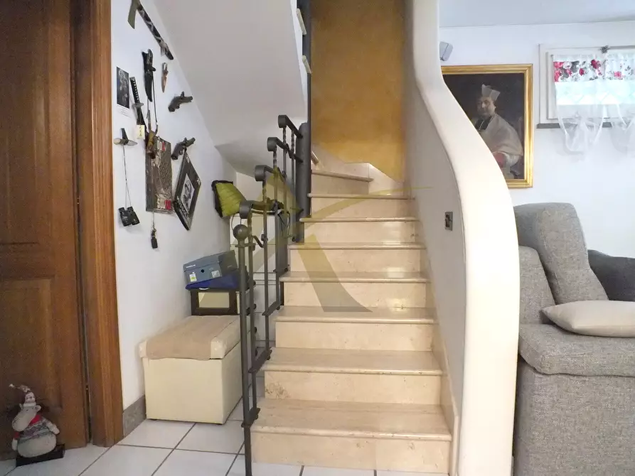 Immagine 18 di Villa in vendita  in Via Corioli 26 a Ardea