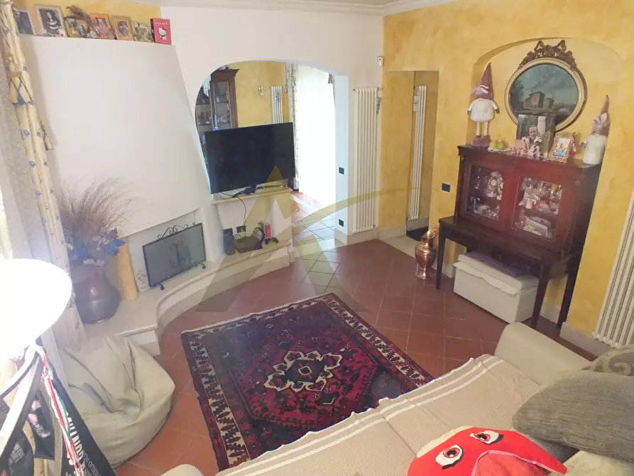 Immagine 38 di Villa in vendita  in Via Corioli 26 a Ardea