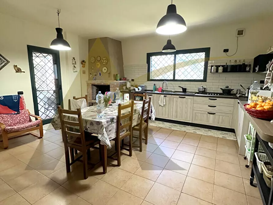 Immagine 14 di Villa in vendita  in Appia Sud 217 a Velletri