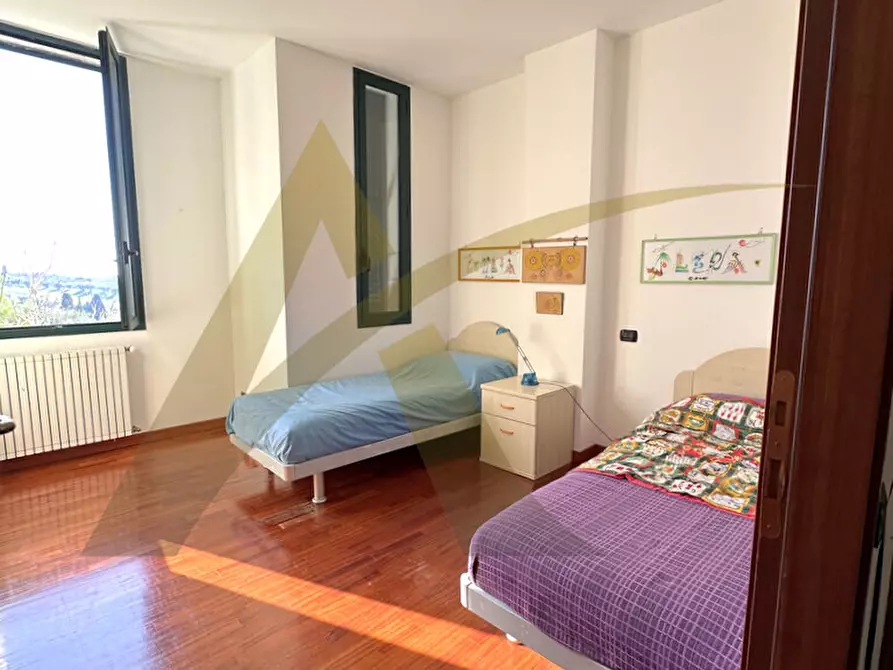 Immagine 29 di Villa in vendita  in Appia Sud 217 a Velletri