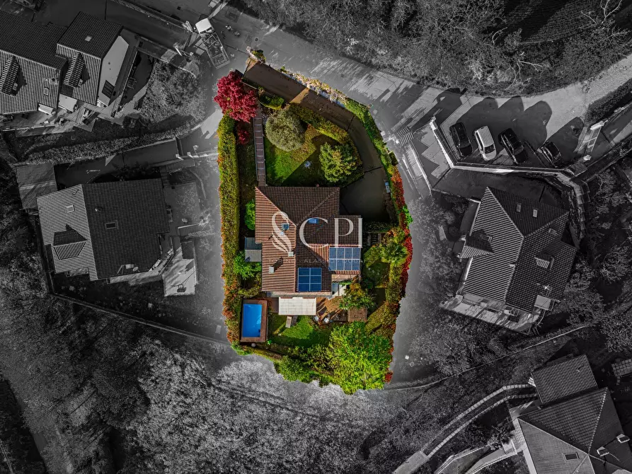 Immagine 8 di Villa in vendita  in Strada Vicinale di Traversagna 2C a Andezeno