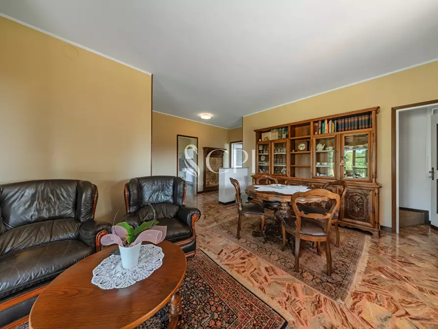 Immagine 11 di Villa in vendita  in Via Pianzaghi 4 a Borgo Ticino