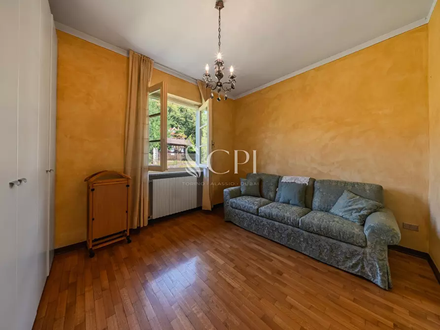 Immagine 15 di Villa in vendita  in Via Pianzaghi 4 a Borgo Ticino