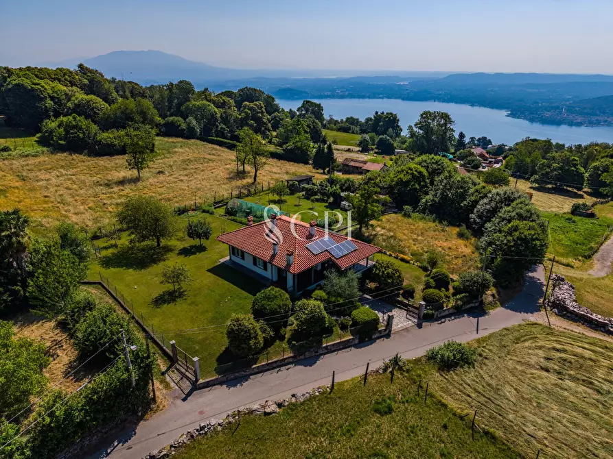Immagine 5 di Villa in vendita  in Via Pianzaghi 4 a Borgo Ticino
