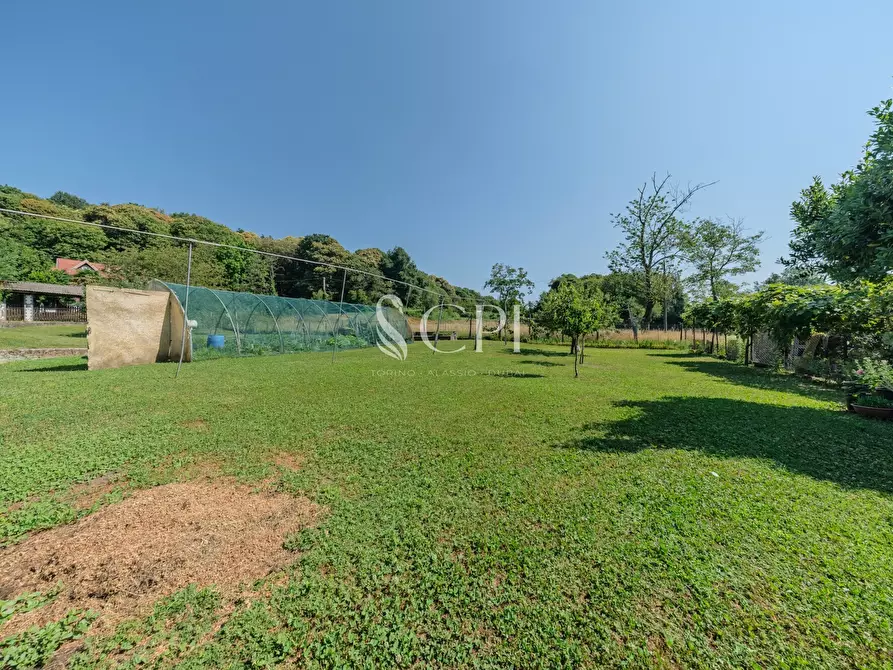 Immagine 36 di Villa in vendita  in Via Pianzaghi 4 a Borgo Ticino