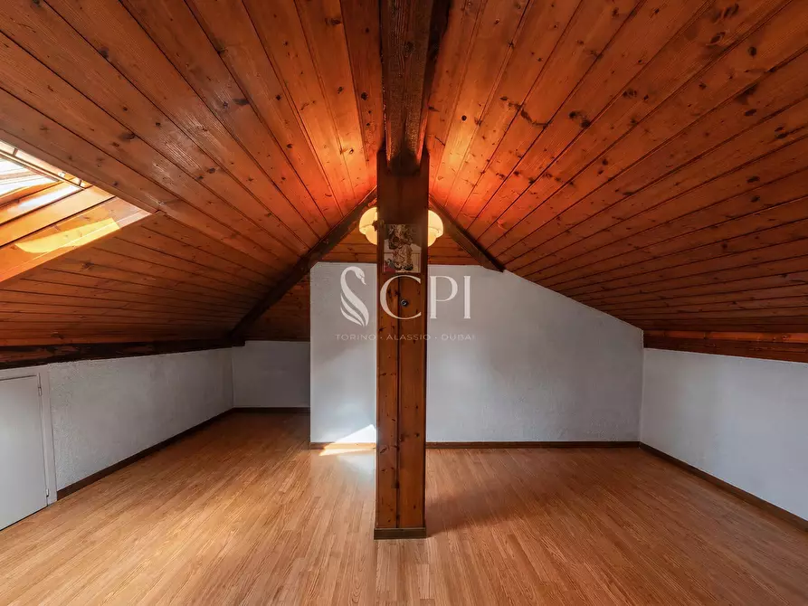 Immagine 19 di Villa in vendita  in Via Pianzaghi 4 a Borgo Ticino