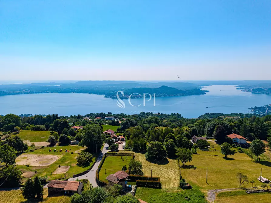 Immagine 8 di Villa in vendita  in Via Pianzaghi 4 a Borgo Ticino