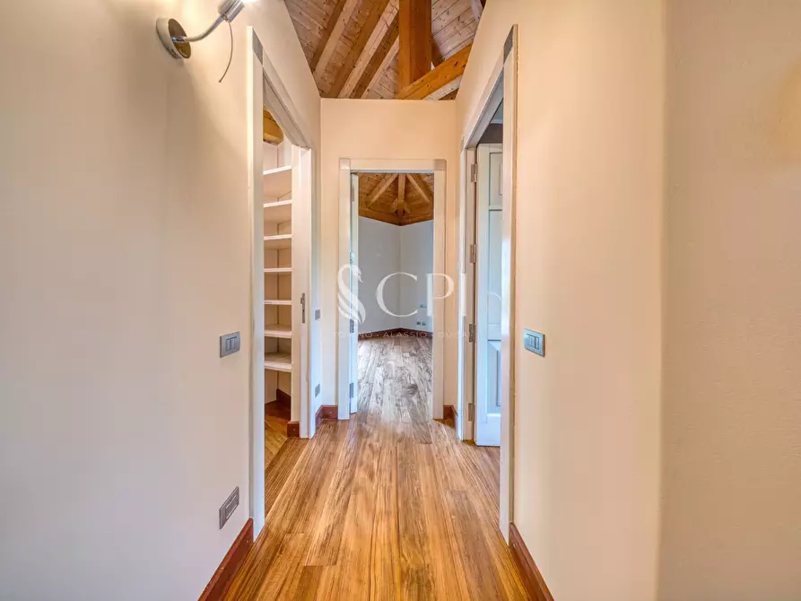 Immagine 20 di Villa in vendita  in Via Giovanni Boccaccio 54/F a Saronno