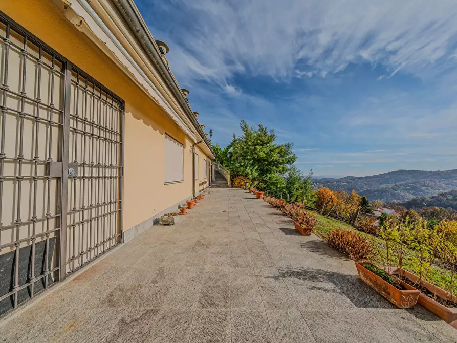 Immagine 31 di Villa in vendita  in Strada Moncanino 6 a Andezeno