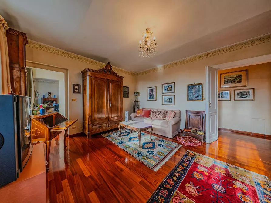 Immagine 49 di Villa in vendita  in Strada Moncanino 6 a Andezeno