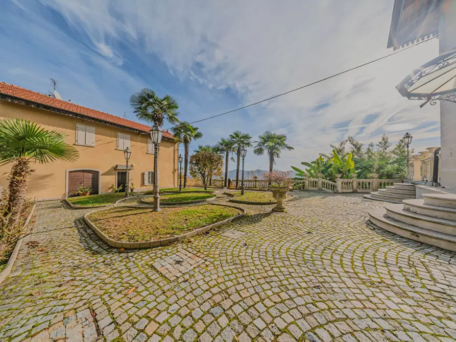 Immagine 12 di Villa in vendita  in Strada Moncanino 6 a Andezeno