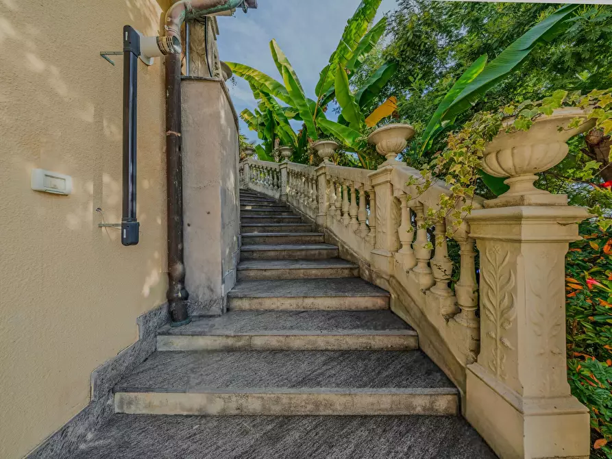 Immagine 32 di Villa in vendita  in Strada Moncanino 6 a Andezeno