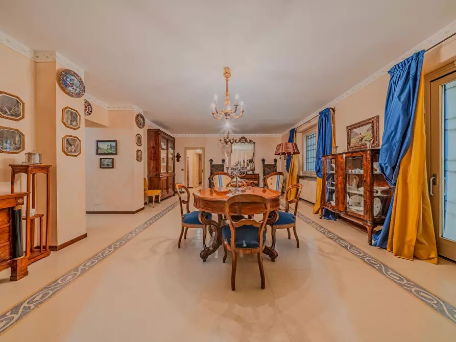 Immagine 62 di Villa in vendita  in Strada Moncanino 6 a Andezeno