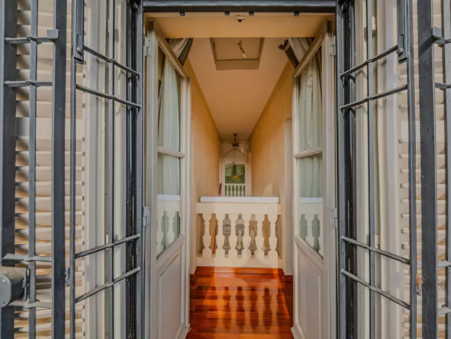 Immagine 55 di Villa in vendita  in Strada Moncanino 6 a Andezeno