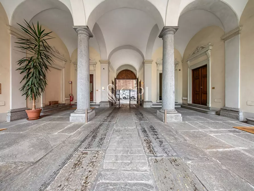 Immagine 40 di Appartamento in vendita  in Via Giambattista Bogino 10 a Torino