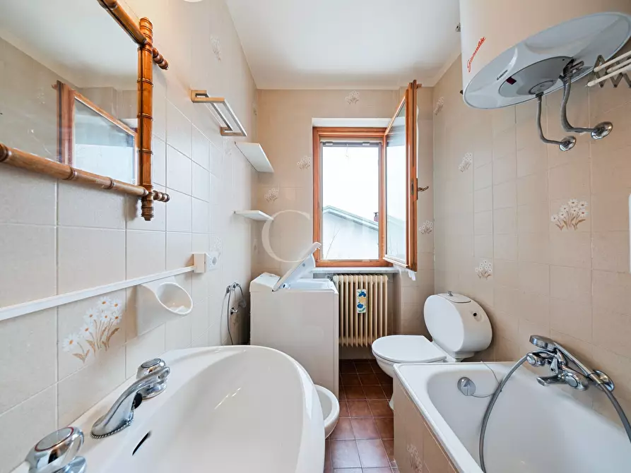 Immagine 17 di Appartamento in vendita  in Via San Salvatore 54 a Briaglia