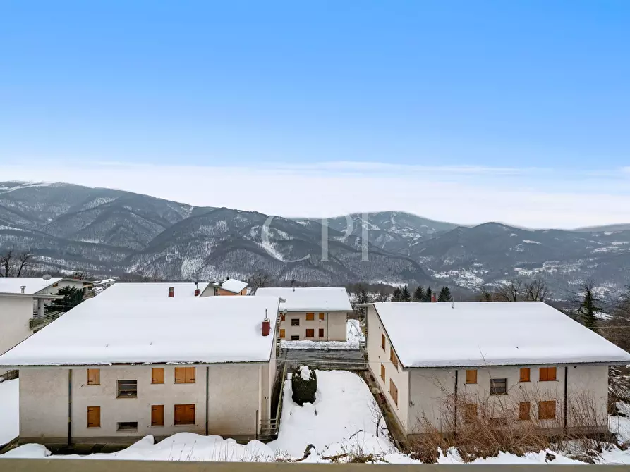 Immagine 10 di Appartamento in vendita  in Via San Salvatore 54 a Briaglia