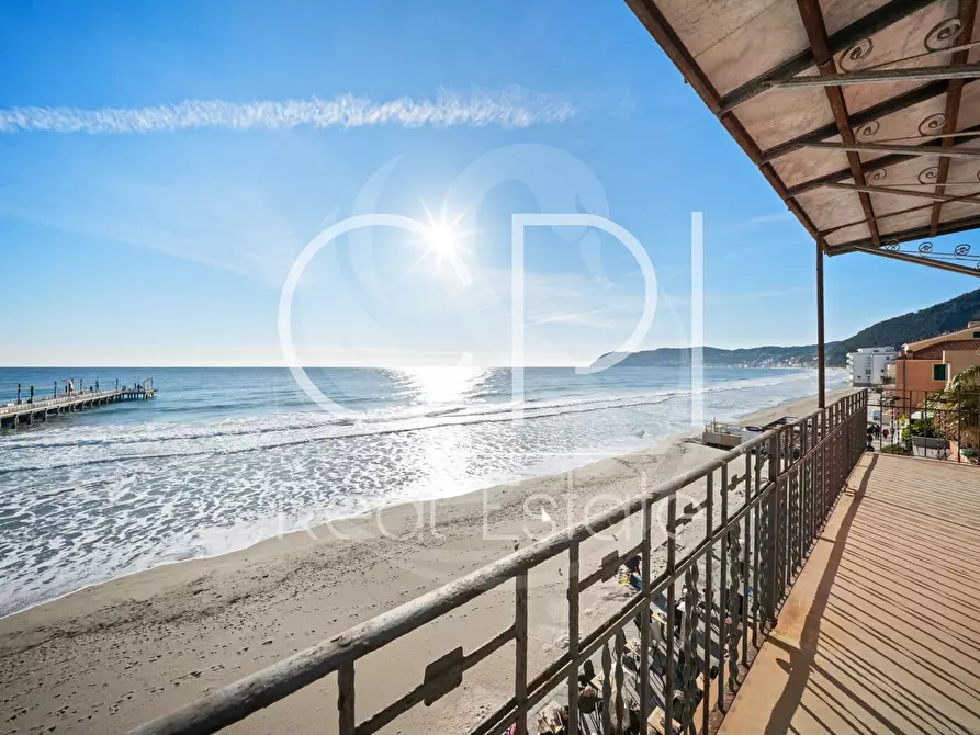 Immagine 20 di Appartamento in vendita  in Vico Silvestri 4 a Alassio