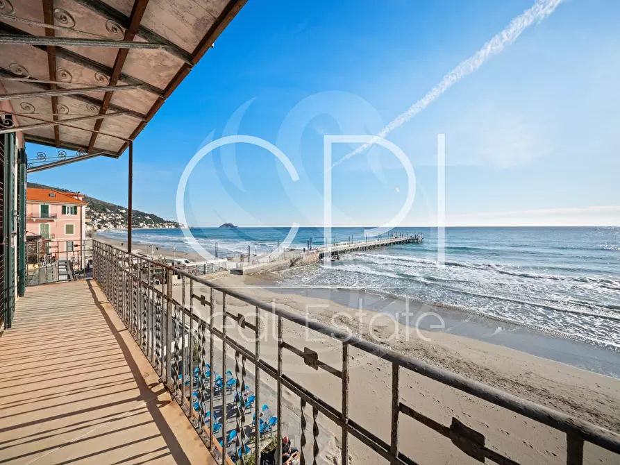 Immagine 19 di Appartamento in vendita  in Vico Silvestri 4 a Alassio