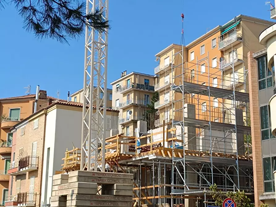 Immagine 2 di Appartamento in vendita  in ROMA 111 a Macerata
