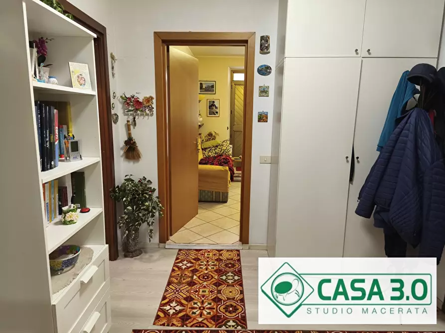 Immagine 15 di Villa in vendita  in CONTRADA CIMARELLA 14 a Macerata