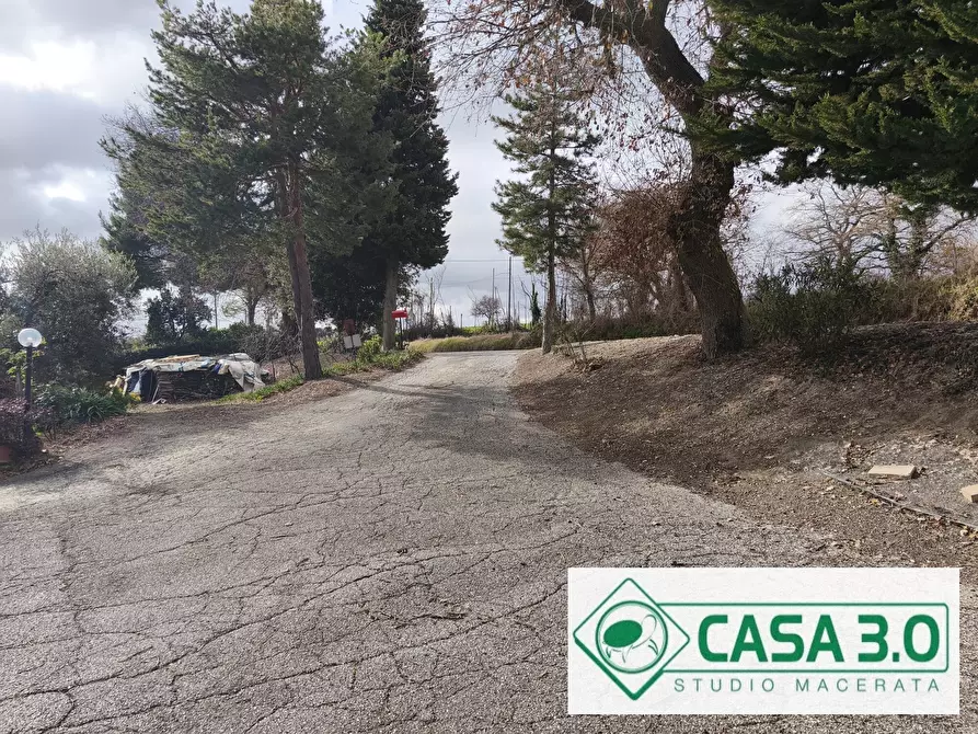 Immagine 37 di Villa in vendita  in CONTRADA CIMARELLA 14 a Macerata