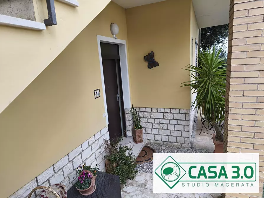 Immagine 29 di Villa in vendita  in CONTRADA CIMARELLA 14 a Macerata