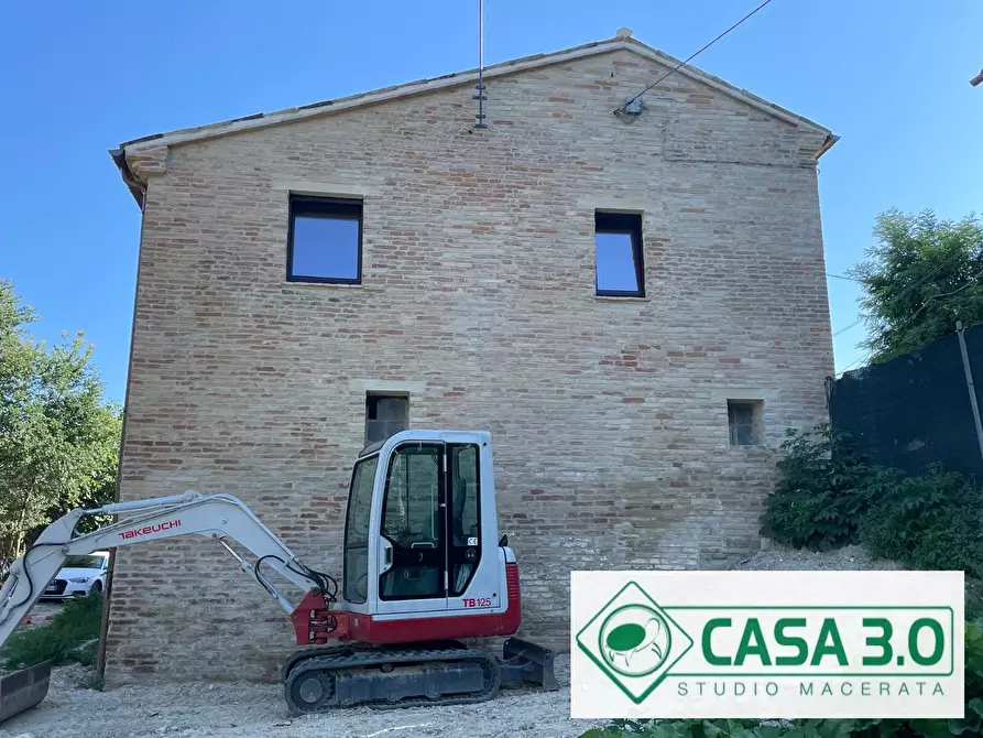 Immagine 7 di Casa colonica in affitto  in CONTRADA FONTESCODELLA 30 a Macerata