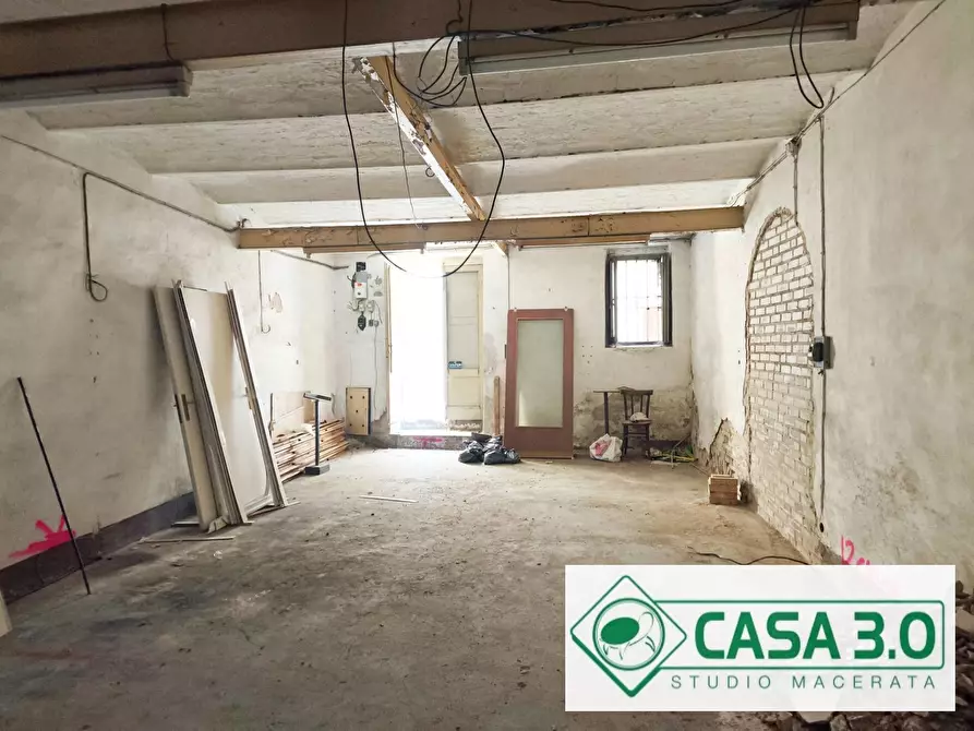 Immagine 6 di Capannone industriale in vendita  in CRISPI 35 a Macerata