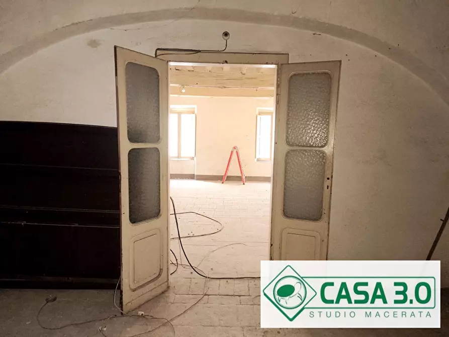 Immagine 9 di Capannone industriale in vendita  in CRISPI 35 a Macerata