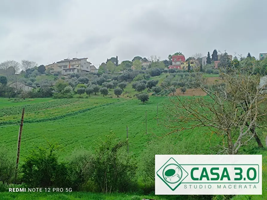 Immagine 13 di Palazzo in vendita  in CONTRADA PACE a Macerata